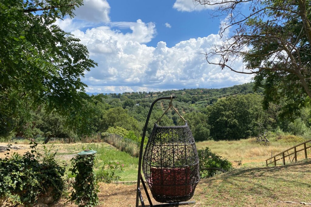 dondolo_con_vista_sulla_valle (Large)