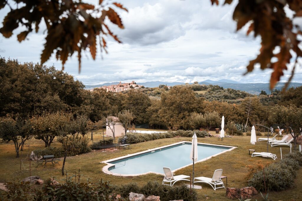 piscina_e_Montemerano (Large)